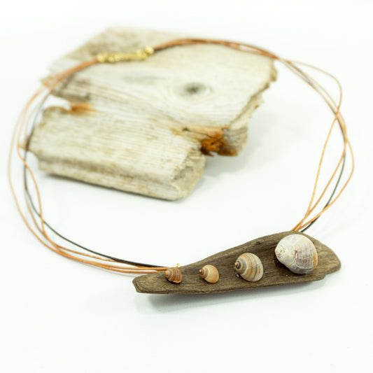 Handmade delicate DRIFTWOOD SEASHELLS NECKLACE 'Öland' natural design jewelry