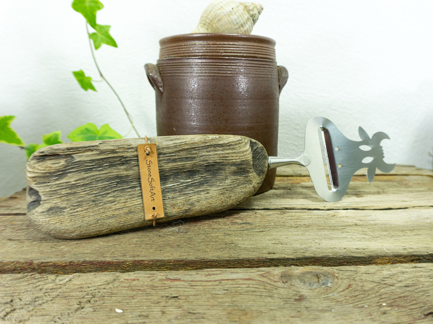 CHEESE SLICER 'Cow Carla' with DRIFTWOOD handle, cow cutlery, handcrafted by StoneSoftArt