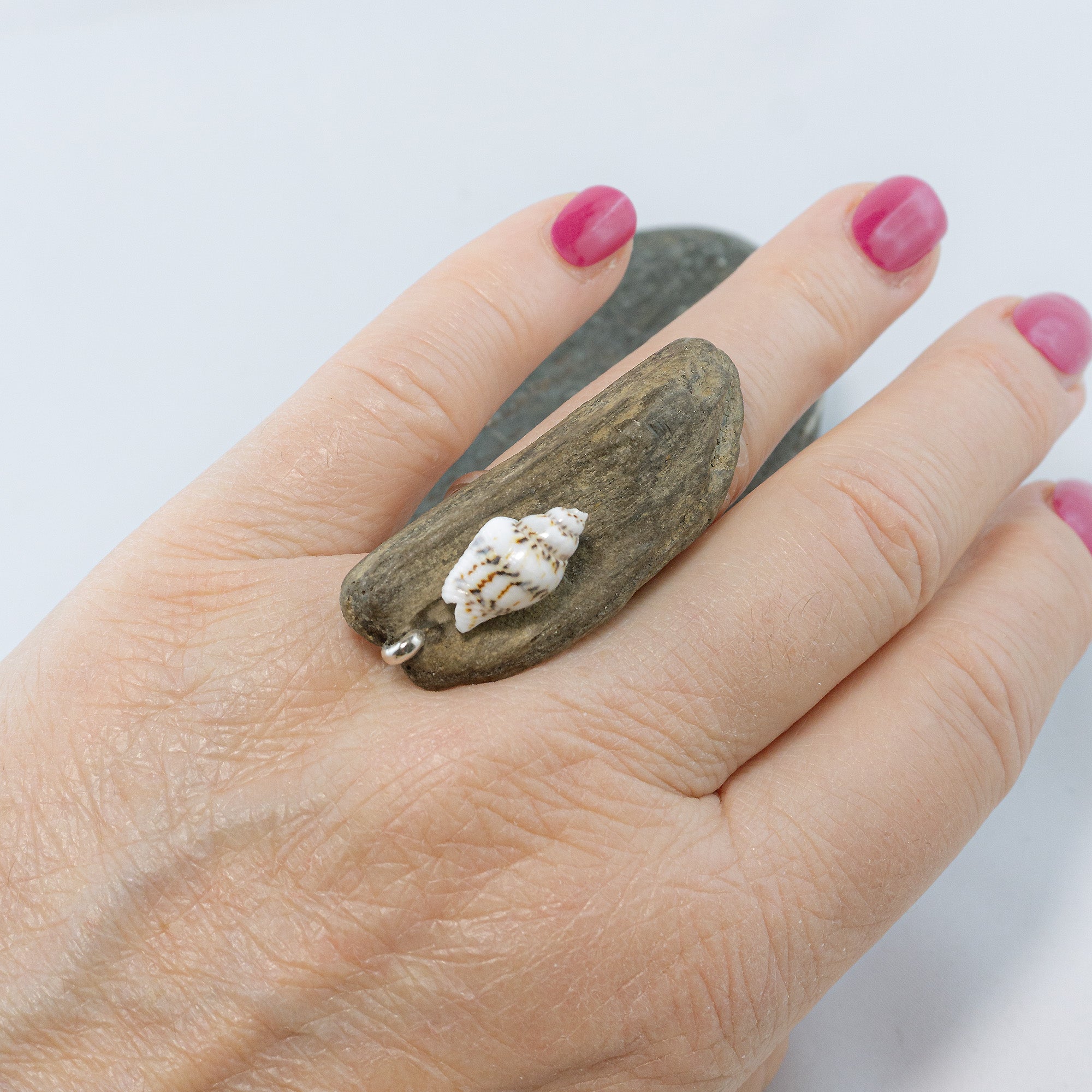 925 Silver Adjustable Ring - Unique Driftwood Jewelry STIAN with Shell