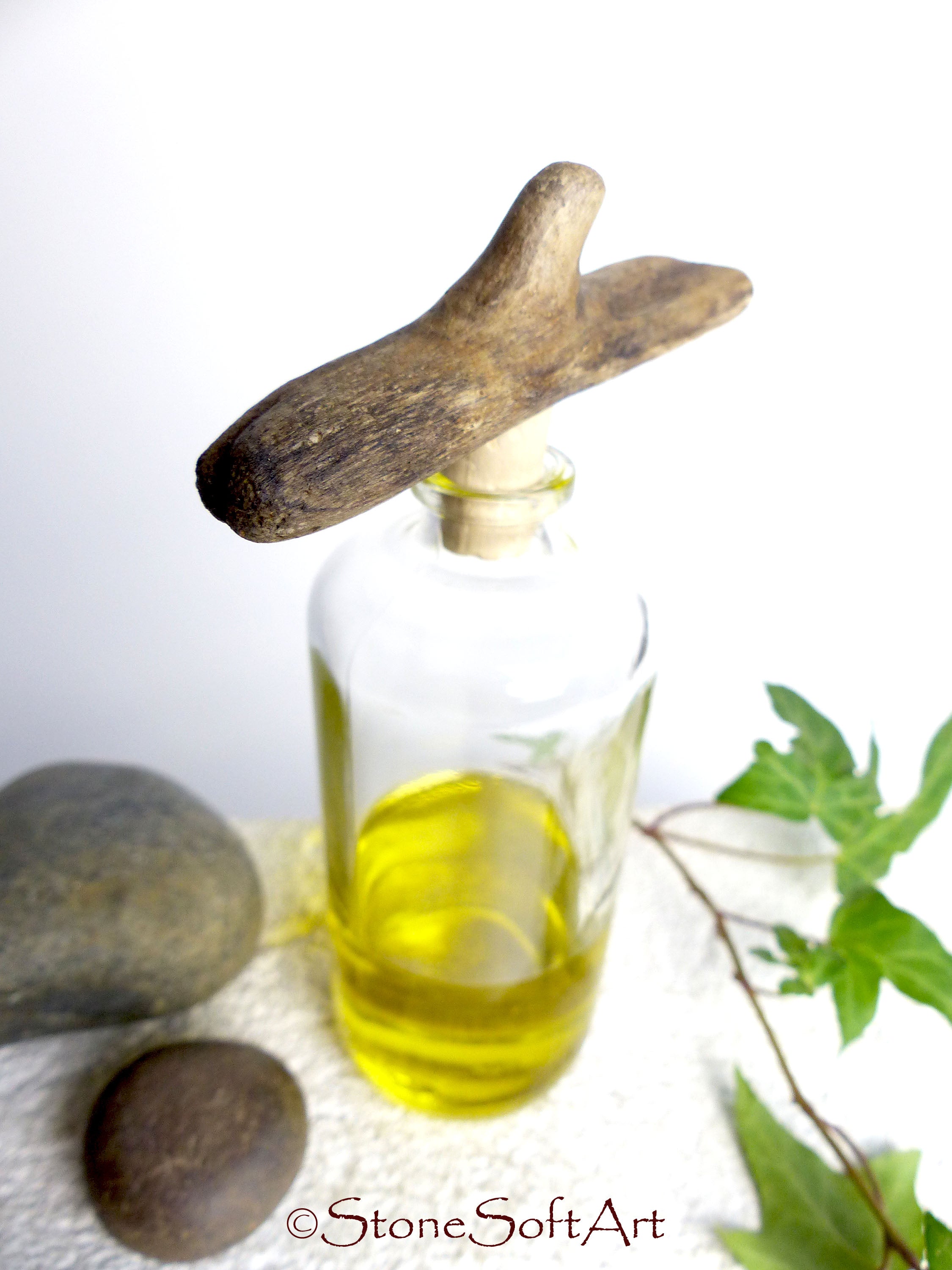 CORK #17 for vinegar or oil bottle with DRIFTWOOD handle, handcrafted gift