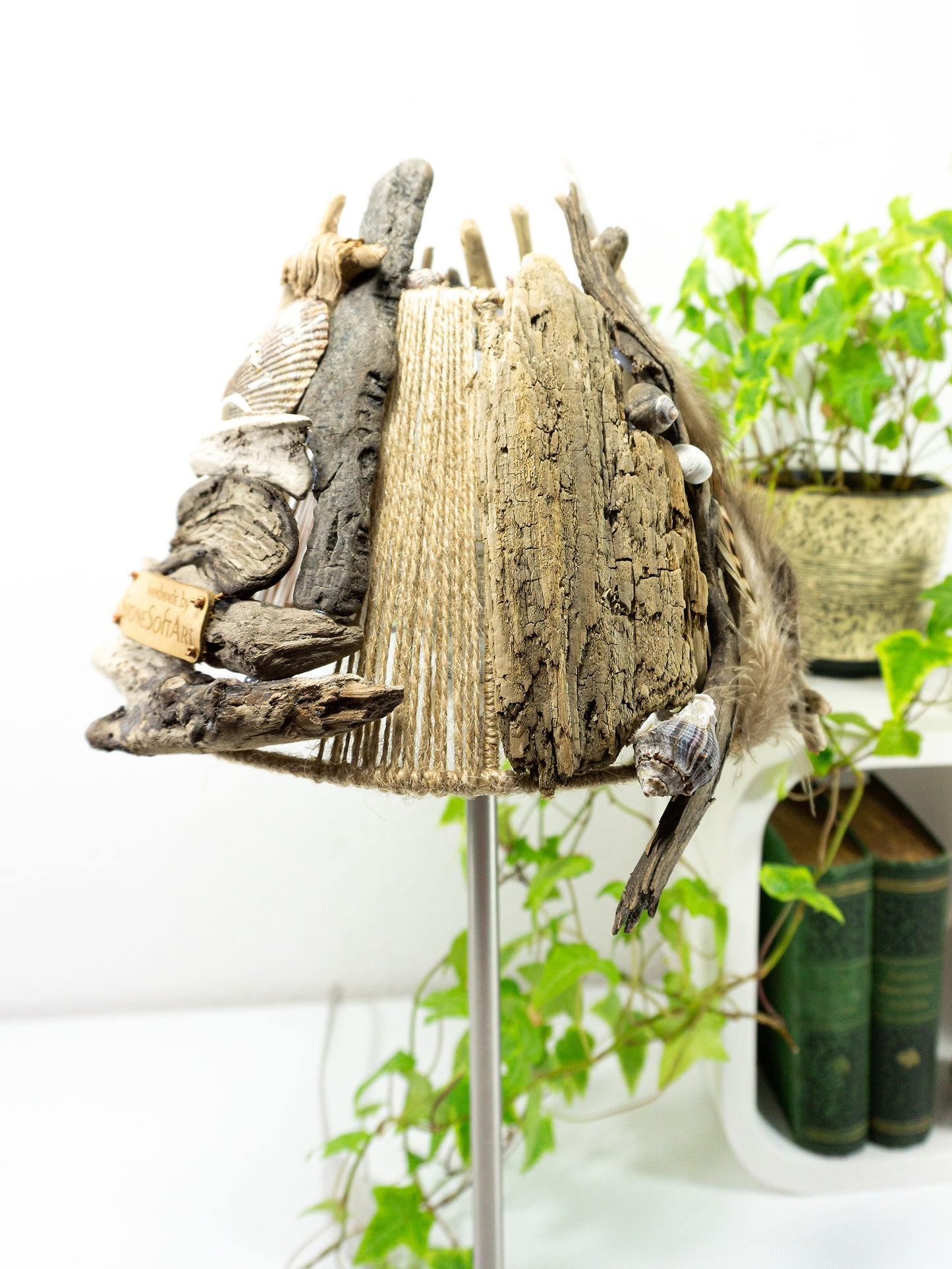 Unique DRIFTWOOD TABLE LAMP 'Edda' with metal foot by StoneSoftArt