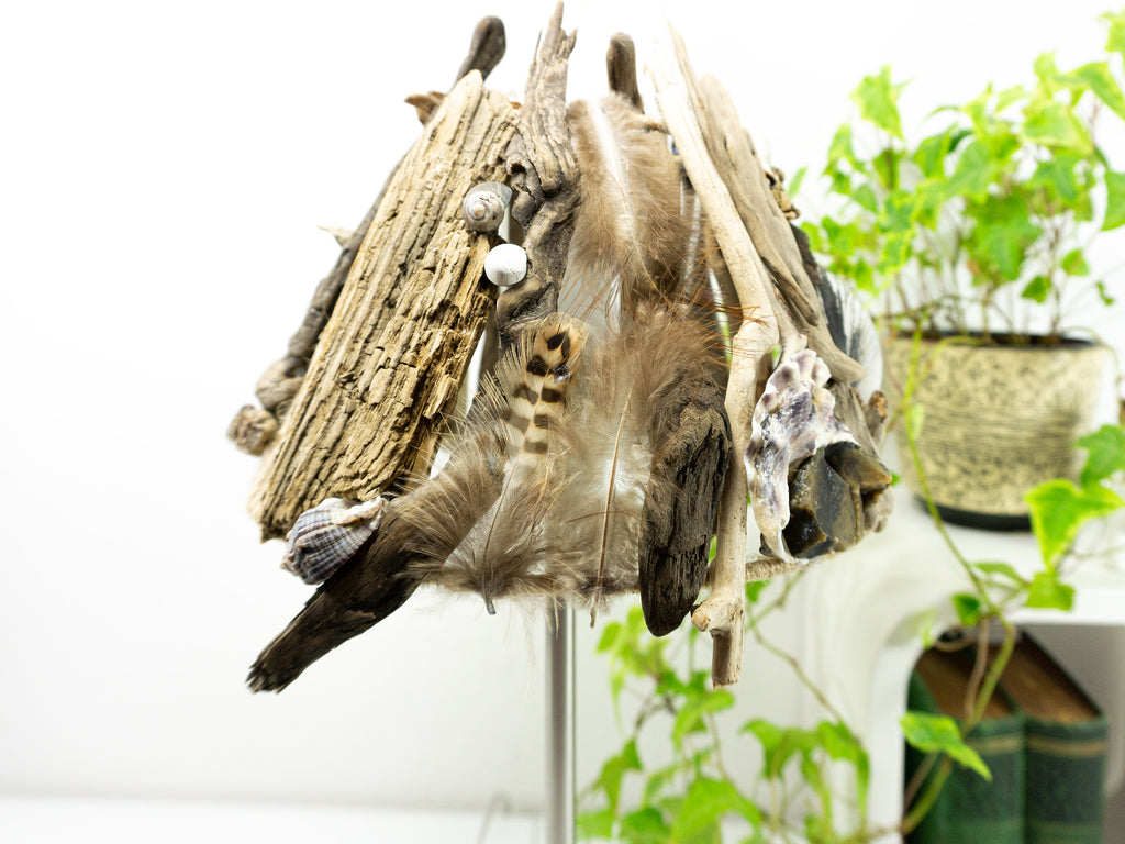 Unique DRIFTWOOD TABLE LAMP 'Edda' with metal foot by StoneSoftArt