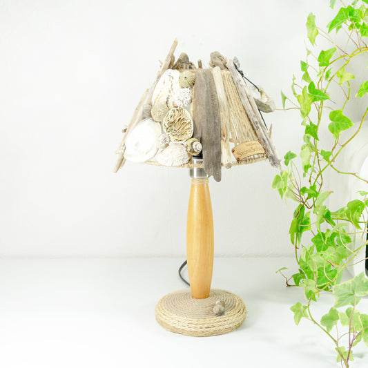 One-of-a-kind DRIFTWOOD TABLE LAMP 'Thore' wooden foot, hand-crafted rustic light
