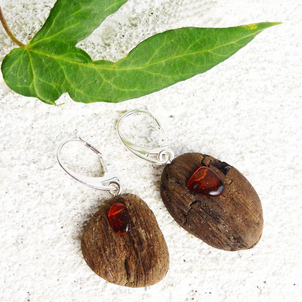 Driftwood Earrings SUURI with Amber and 925 Silver, handmade eco friendly gift