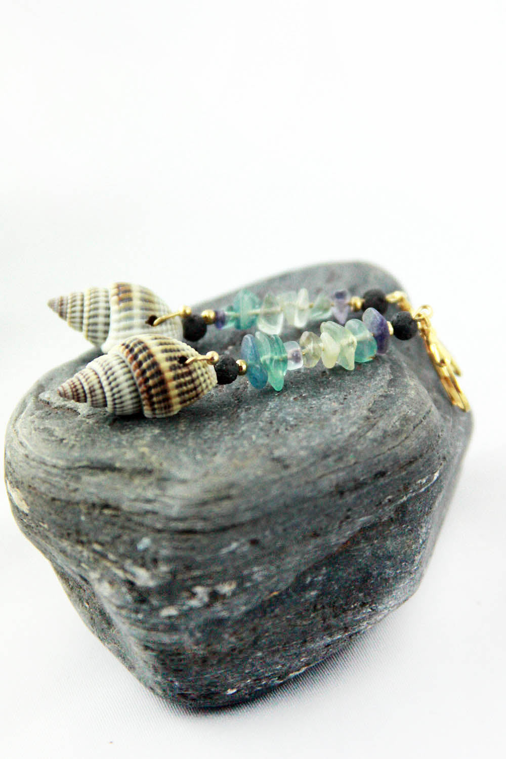 Unique Seashell Pendant Earrings SIBBY with Fluorite, gold plated 925 silver