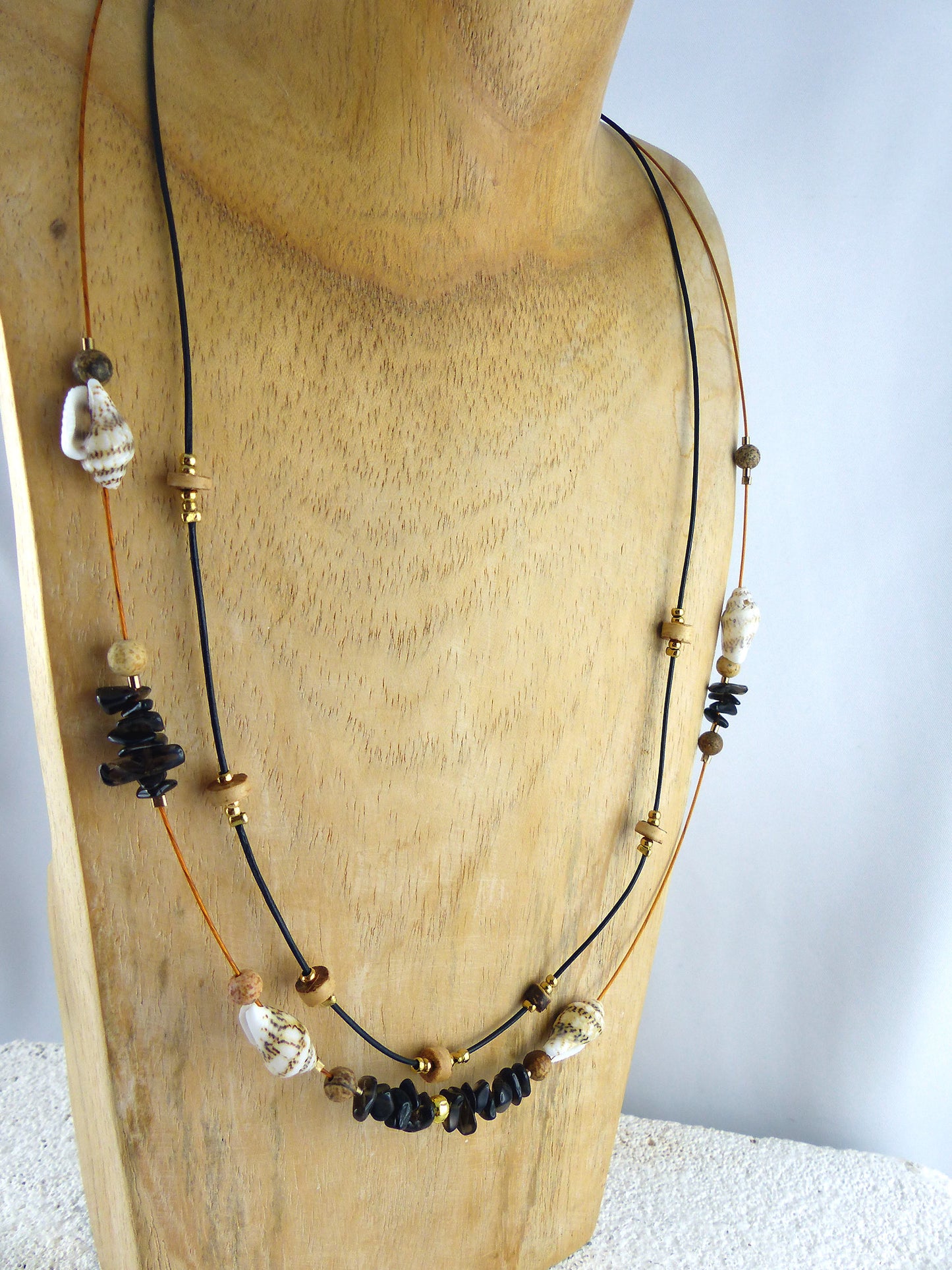 Unique leather shell jasper cork NECKLACE 'Norderoog', sustainable handmade jewelry