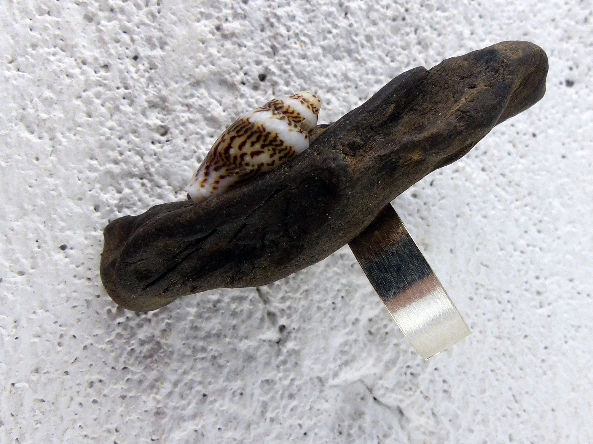 Adjustable Silver DRIFTWOOD RING THORKIL with seashell, handmade ecofriendly