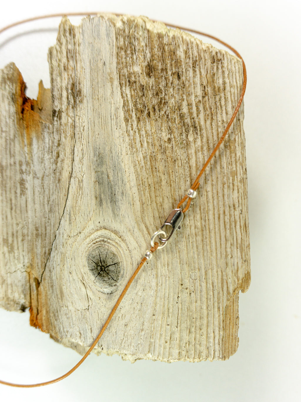 One-of-a-kind DRIFTWOOD LEATHER Necklace 'Sylt' with new jade gem, 925 silver