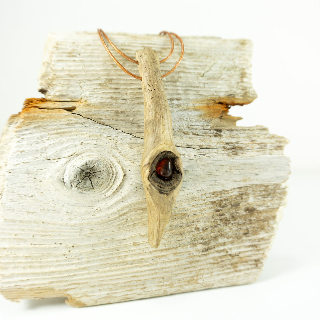 Exceptionel DRIFTWOOD AMBER Necklace 'Saltholm', Sustainable Handmade Jewelry