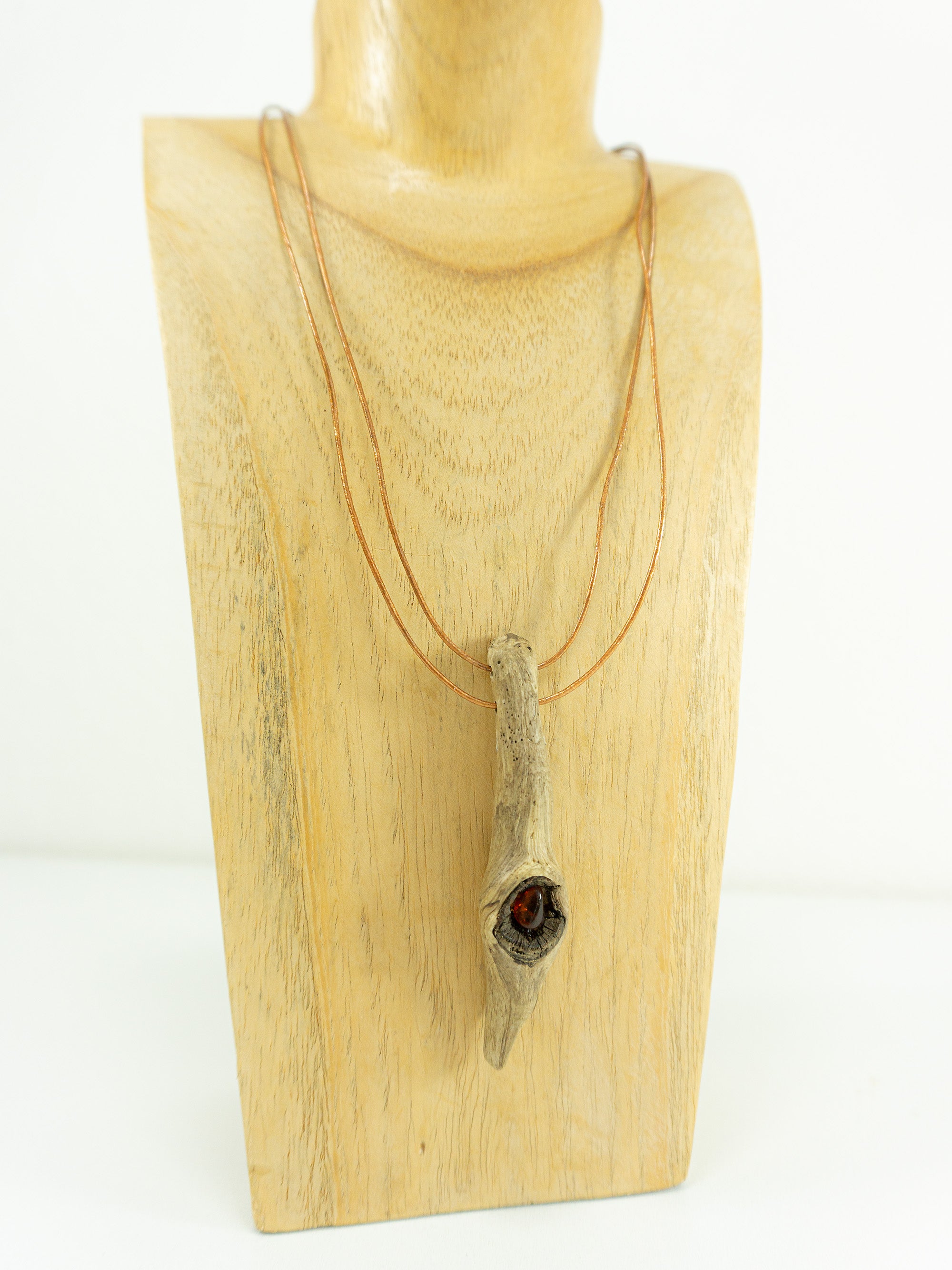 Exceptionel DRIFTWOOD AMBER Necklace 'Saltholm', Sustainable Handmade Jewelry