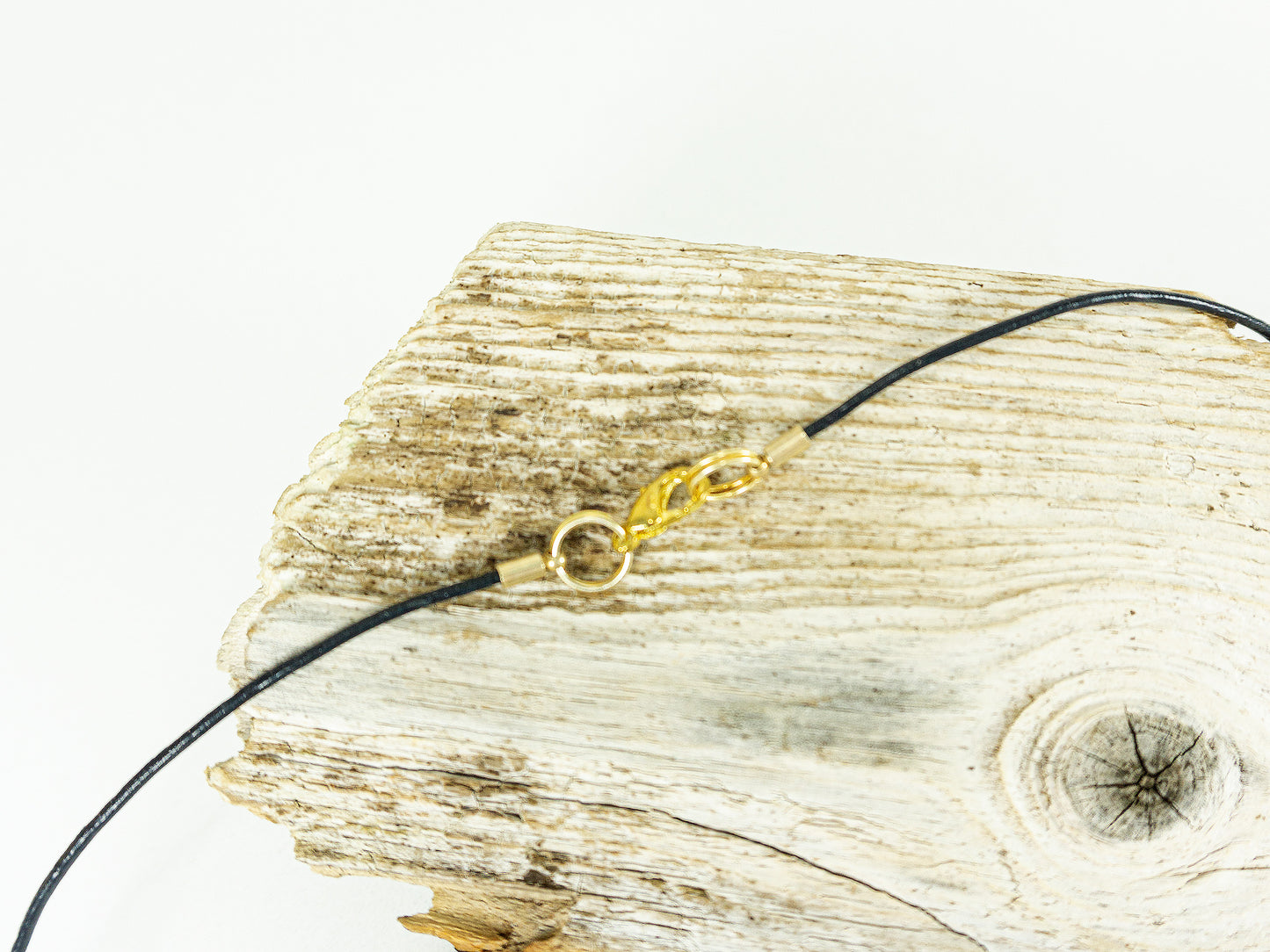 Handmade DRIFTWOOD NECKLACE 'Seeland' with agate druse, sustainable jewelry