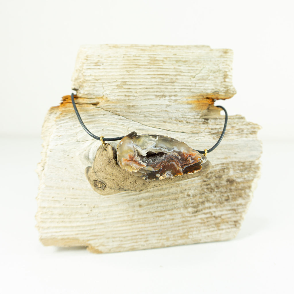 Handmade DRIFTWOOD NECKLACE 'Seeland' with agate druse, sustainable jewelry