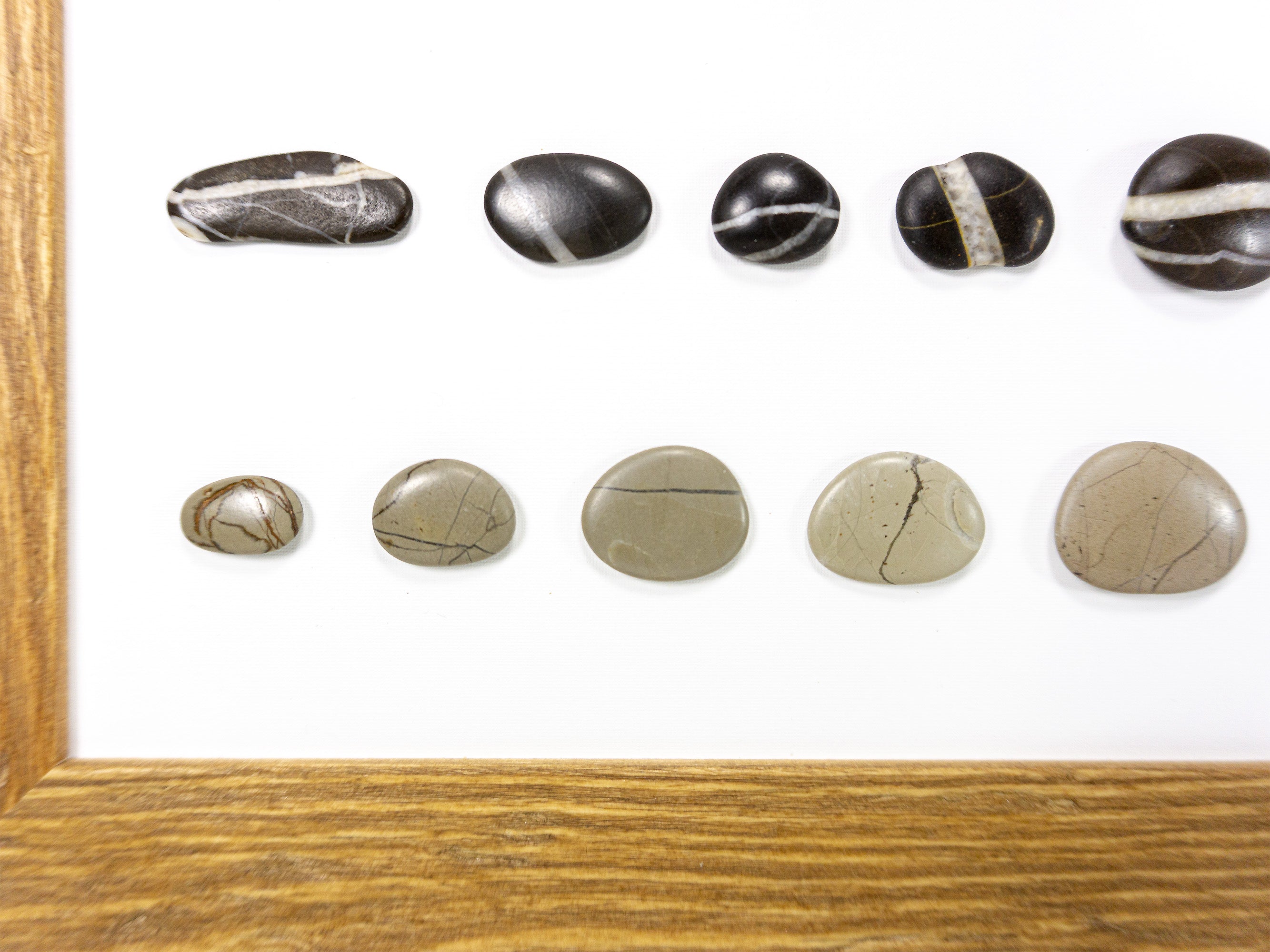 One-of-a-kind BEACH PEBBLES WALL ART 'Genua', framed handmade stones picture