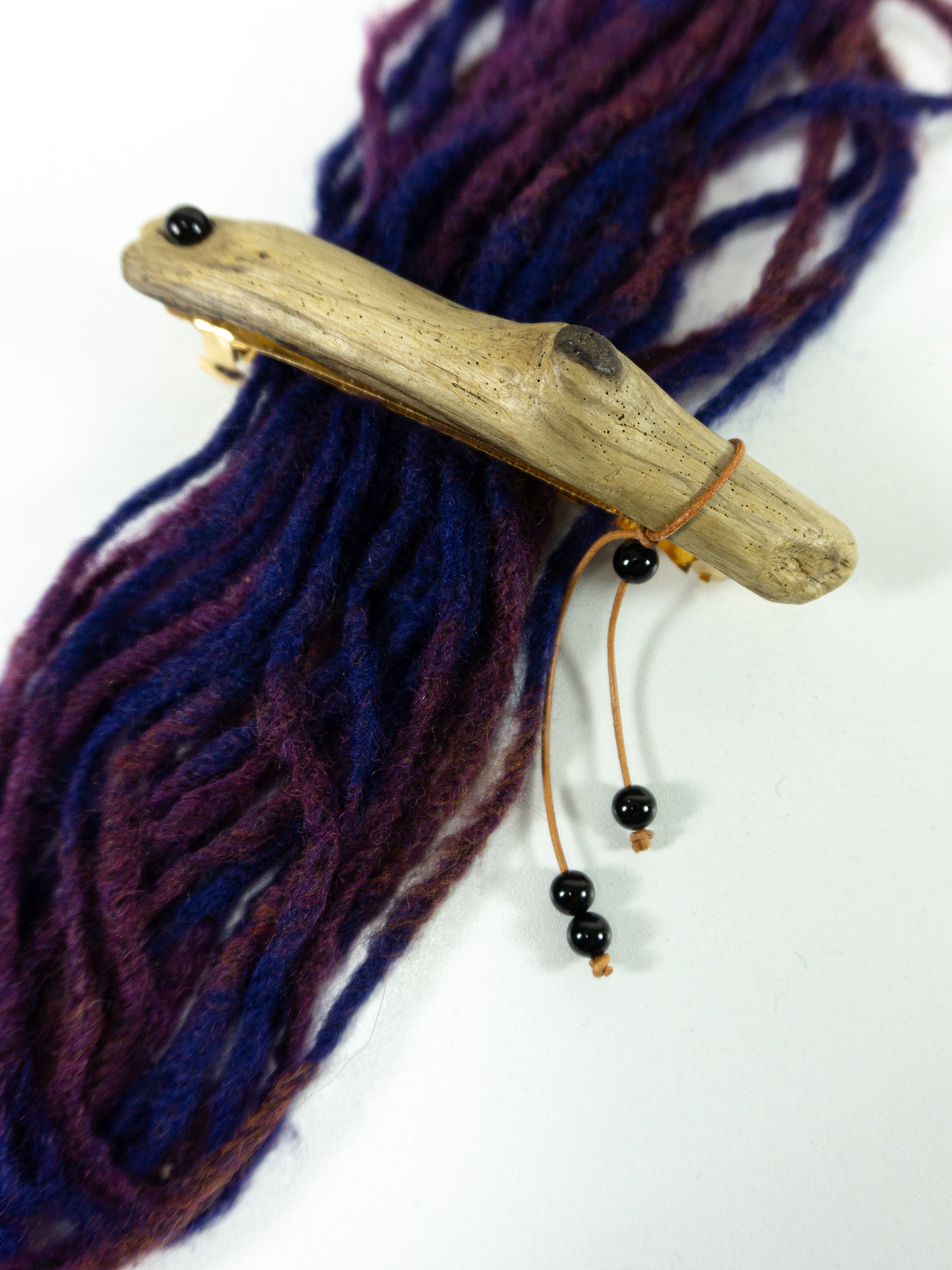 Unique handmade golden DRIFTWOOD HAIR BARRETTE 'Mary' leather Onyx