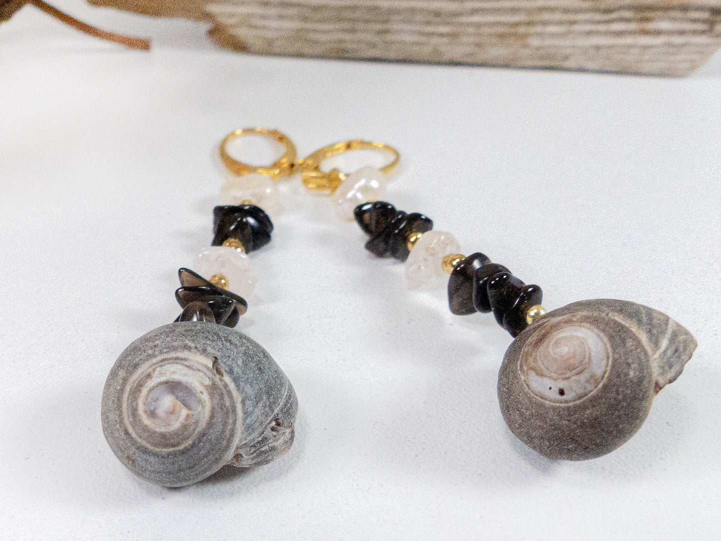 One-of-a-kind golden Seashell Pendant Earrings SIMONE with smoky quartz
