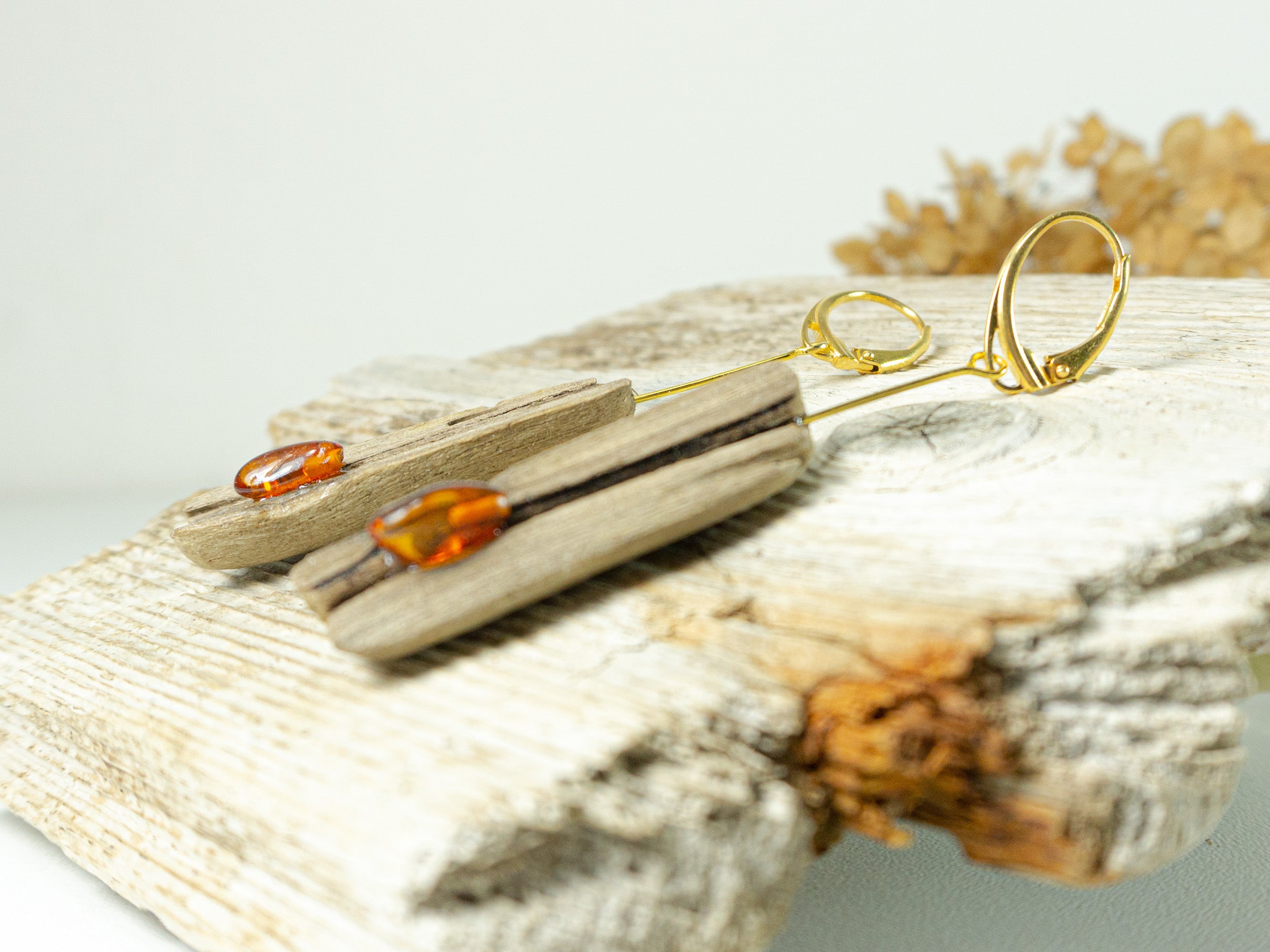 Driftwood Amber Earrings SILLI, gold-plated 925 Silver, handmade jewelry