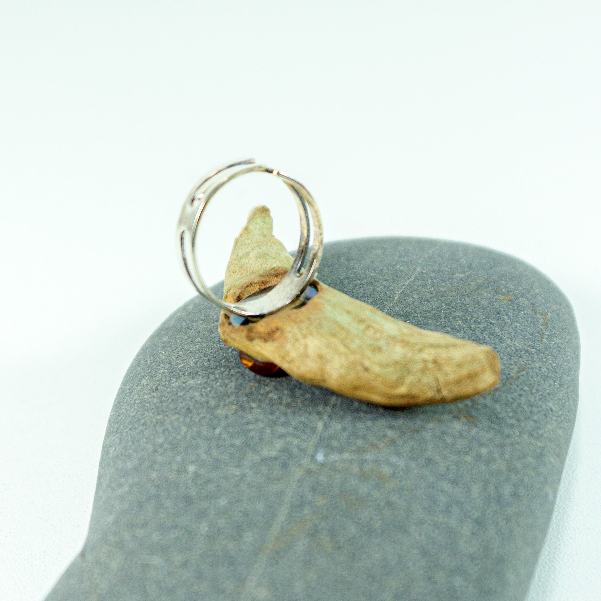 Size adjustable unique Driftwood Amber Ring TORM 925 Silver