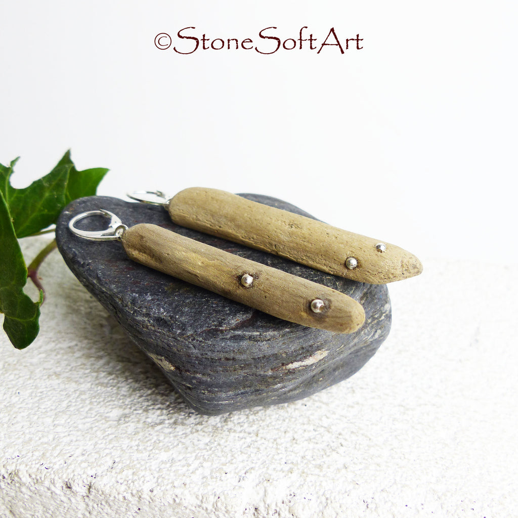 Minimalist handmade DRIFTWOOD DANGLE EARRINGS 'Sita' 925 Silver beads