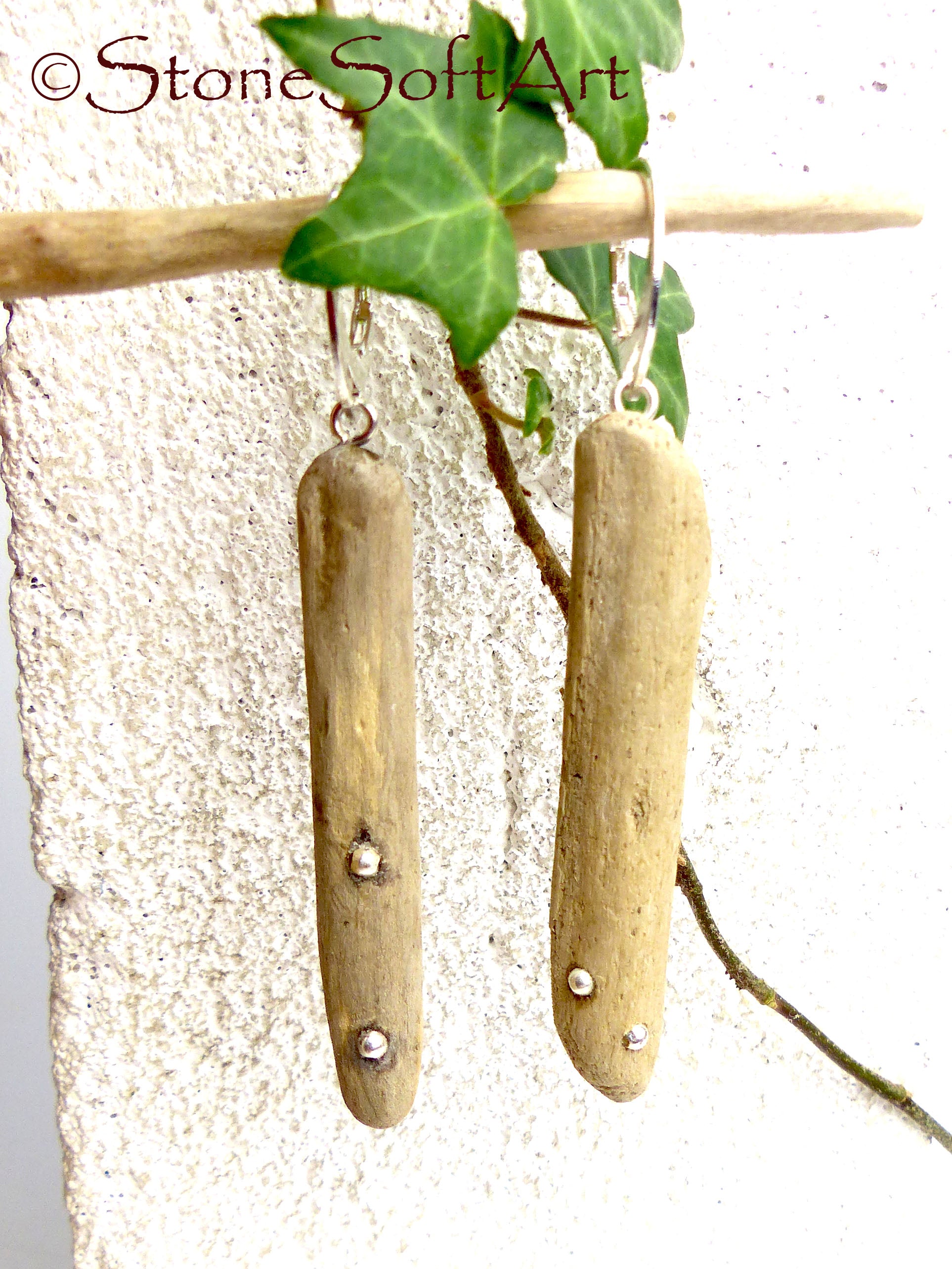 Minimalist handmade DRIFTWOOD DANGLE EARRINGS 'Sita' 925 Silver beads