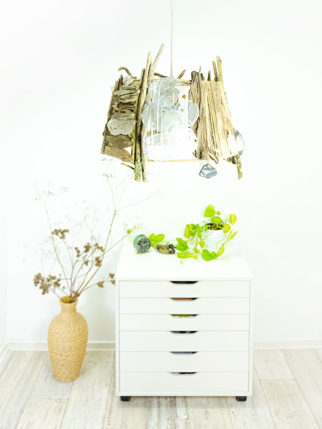 One-of-a-kind DRIFTWOOD PENDANT LIGHT 'Flensburg', handmade ceiling lamp