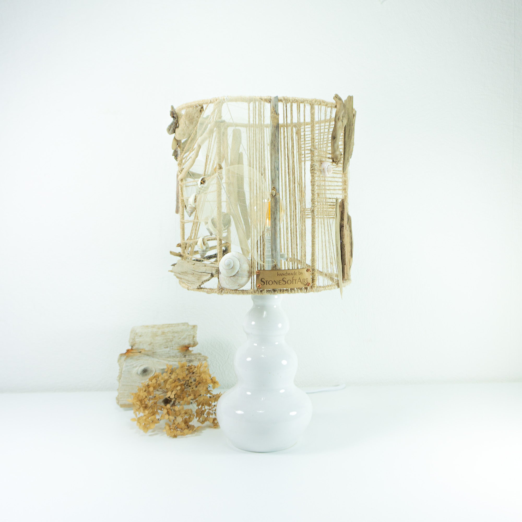 Lovely ACCENT Table LAMP 'FRYA' with white French midcentury ceramic base