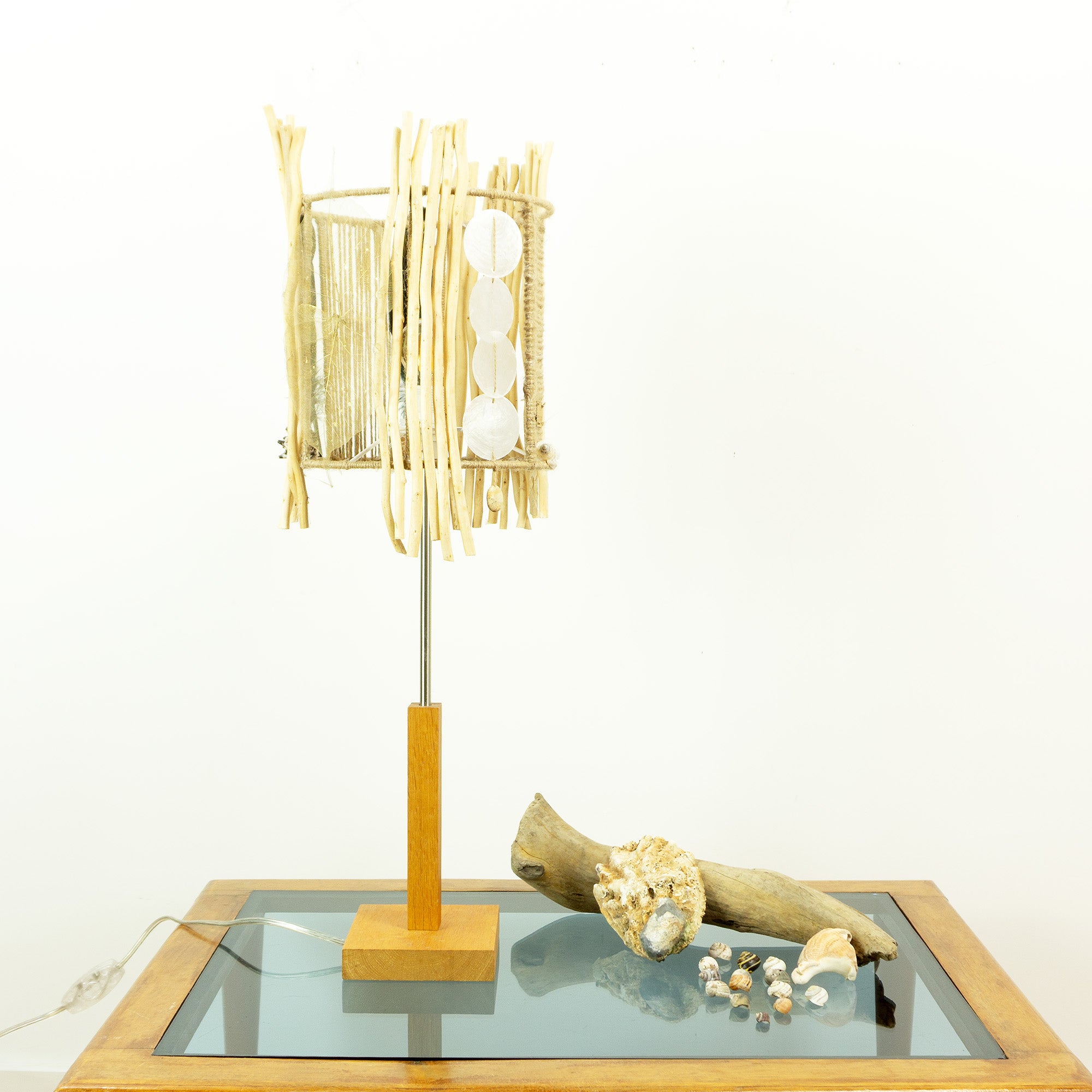 Tall Accent Driftwood Table LAMP 'FRIGGA' with Wooden Base