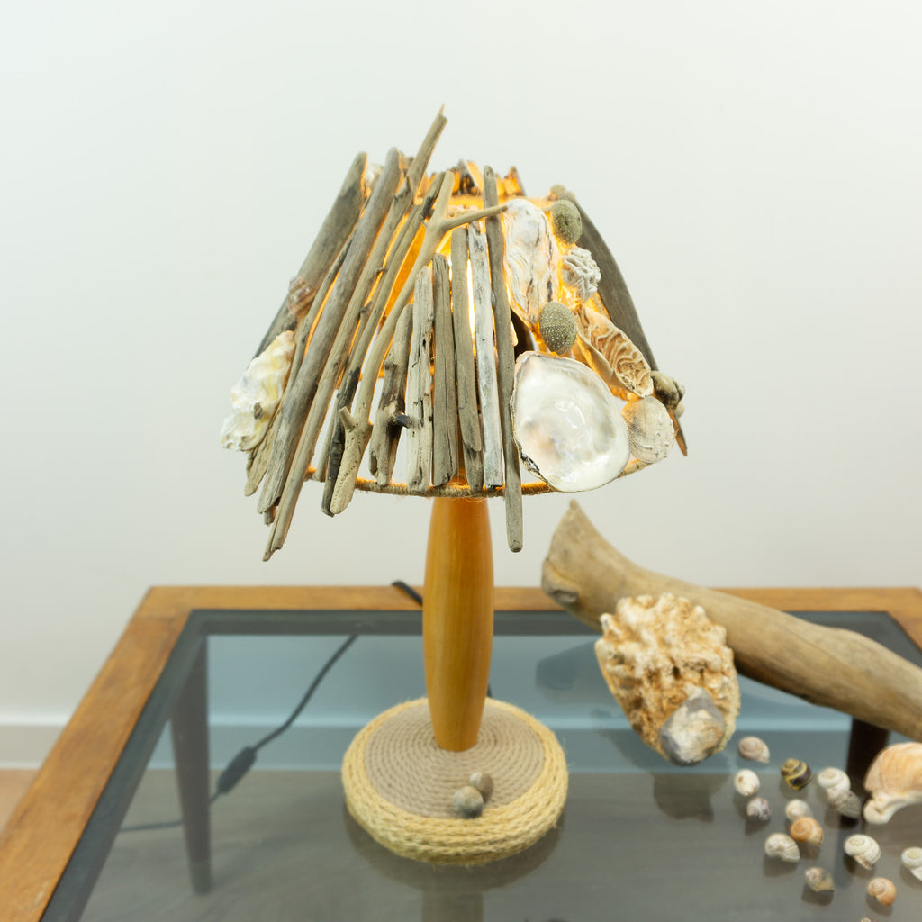 Handcrafted Table Lamp STINA – Natural Driftwood Design with Wooden Base