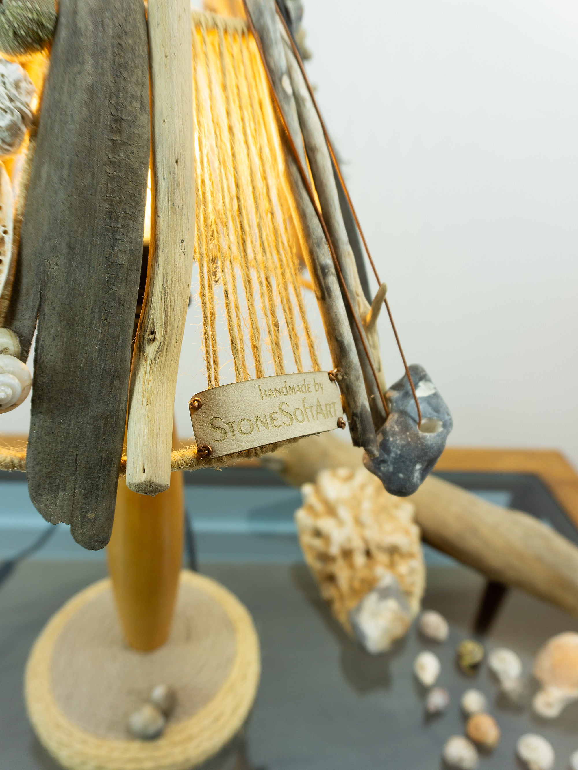 Handcrafted Table Lamp STINA – Natural Driftwood Design with Wooden Base