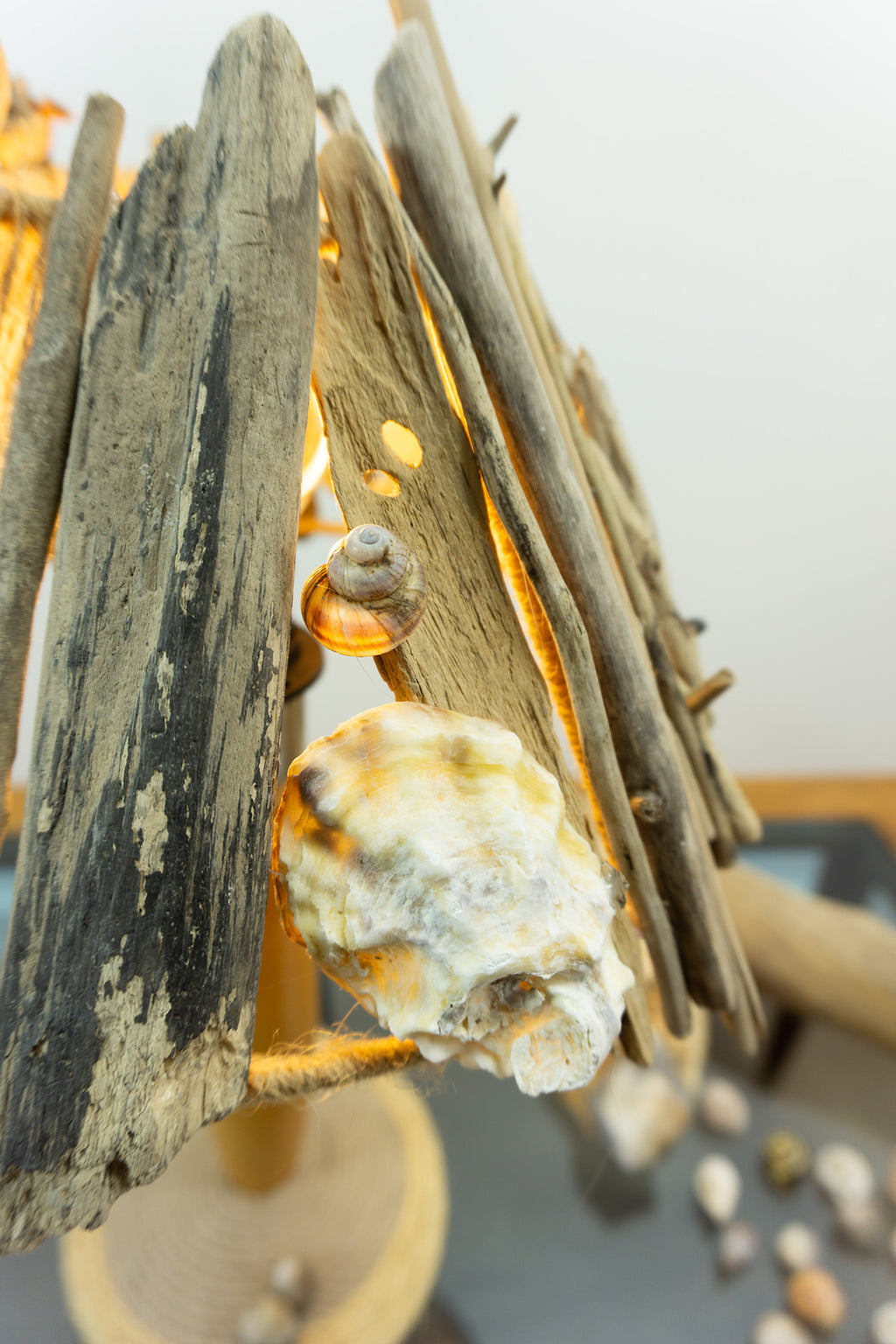 Handcrafted Table Lamp STINA – Natural Driftwood Design with Wooden Base