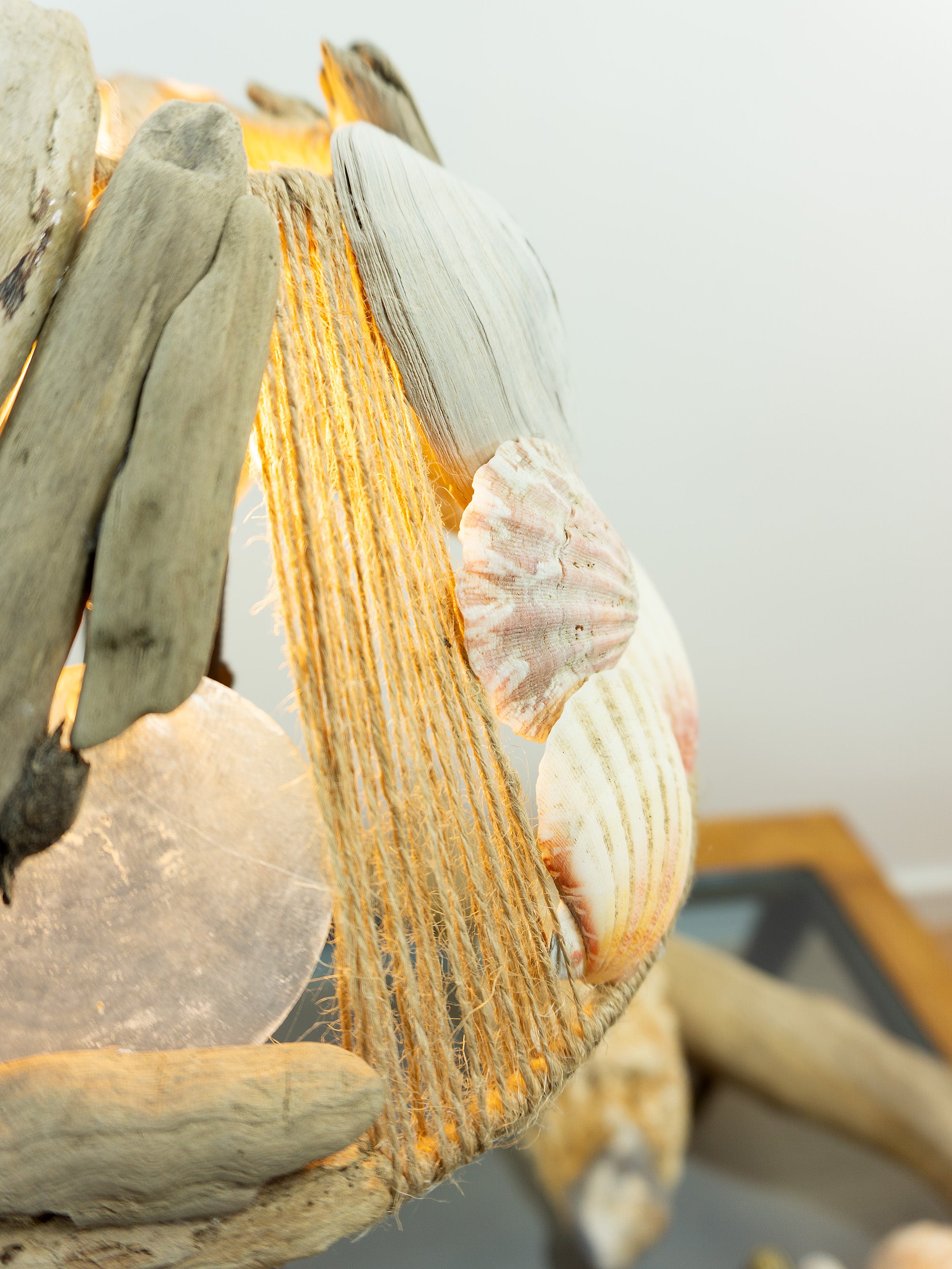 LYKKE Coastal Driftwood Table Lamp – Handcrafted Accent Lighting