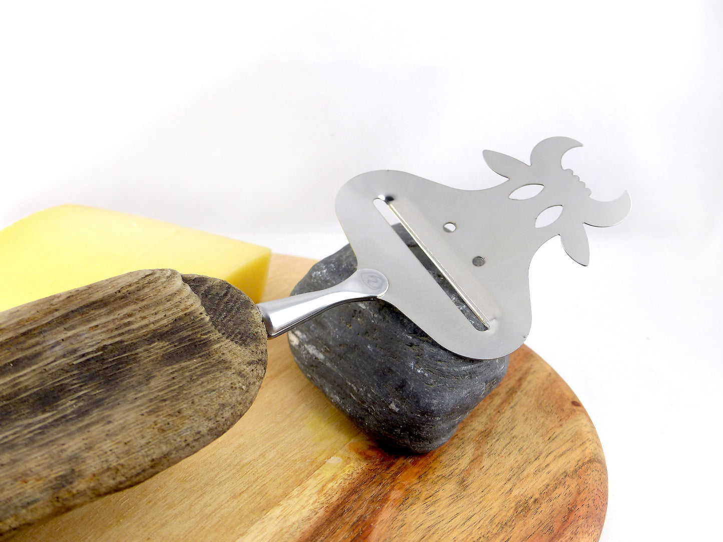 CHEESE SLICER 'Cow Carla' with DRIFTWOOD handle, cow cutlery, handcrafted by StoneSoftArt