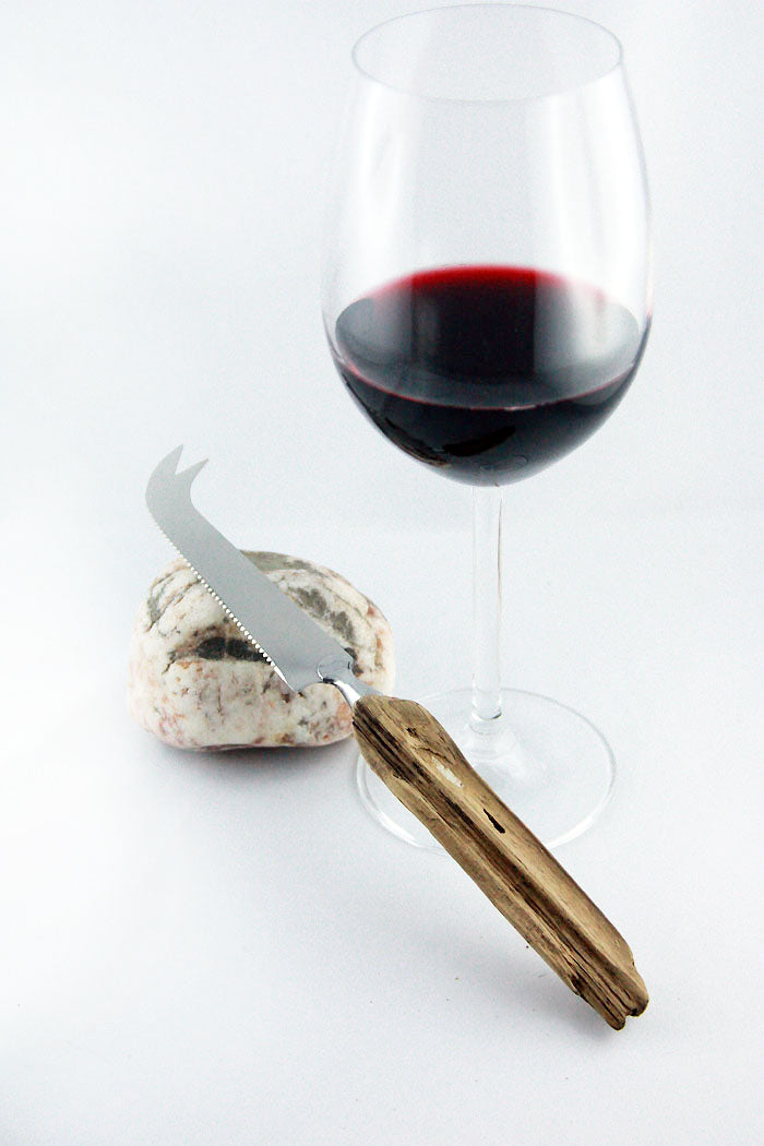 CHEESE KNIFE 'Knut' with DRIFTWOOD handle, handcrafted sustainable kitchenware