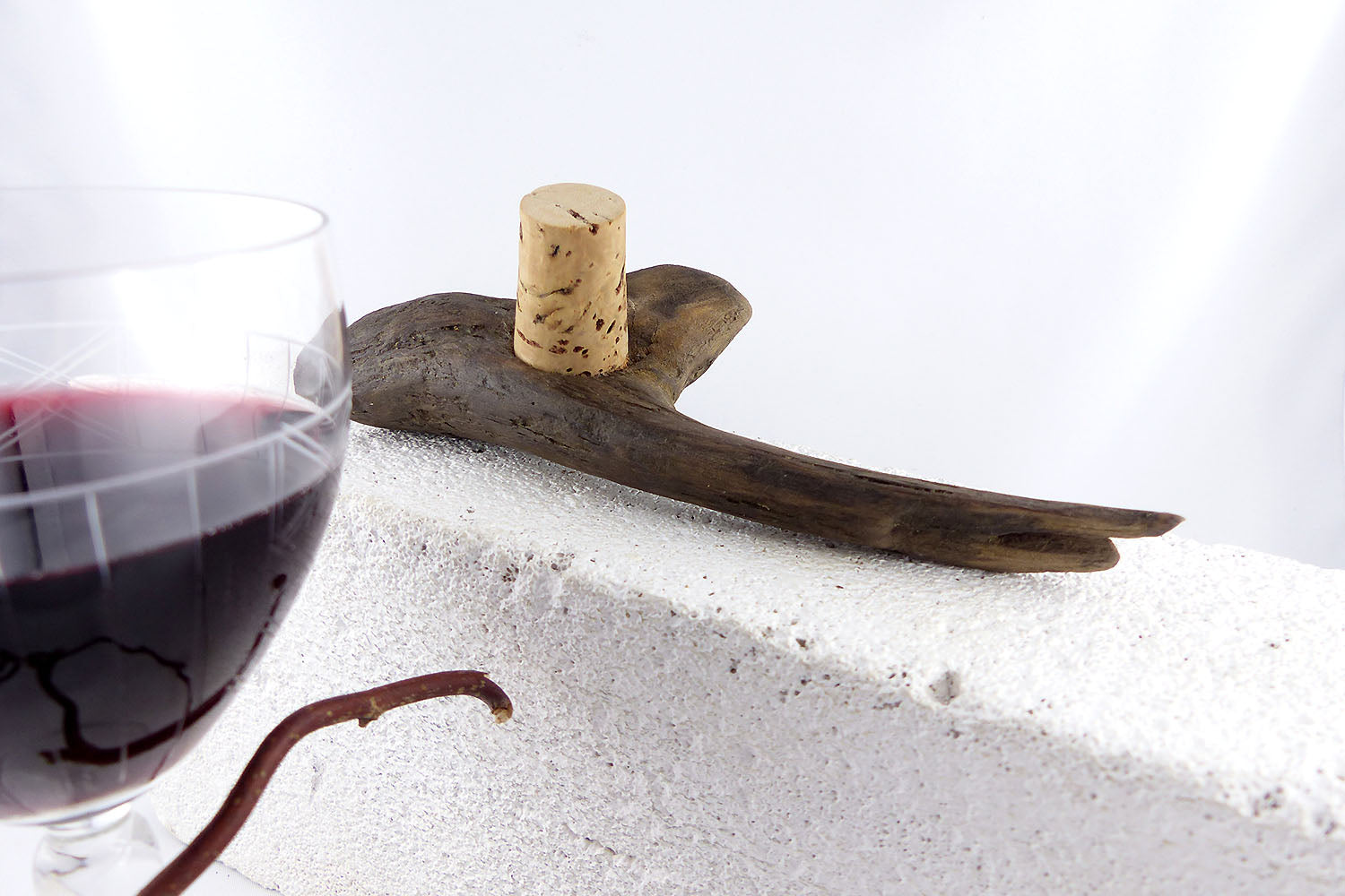 Wine BOTTLE CORK #9 with DRIFTWOOD handle, handcrafted eco friendly gift