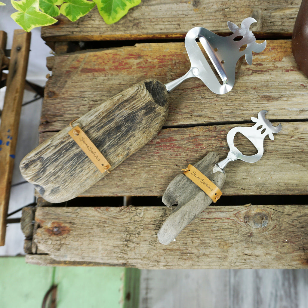 CHEESE SLICER 'Cow Carla' with DRIFTWOOD handle, cow cutlery, handcrafted by StoneSoftArt