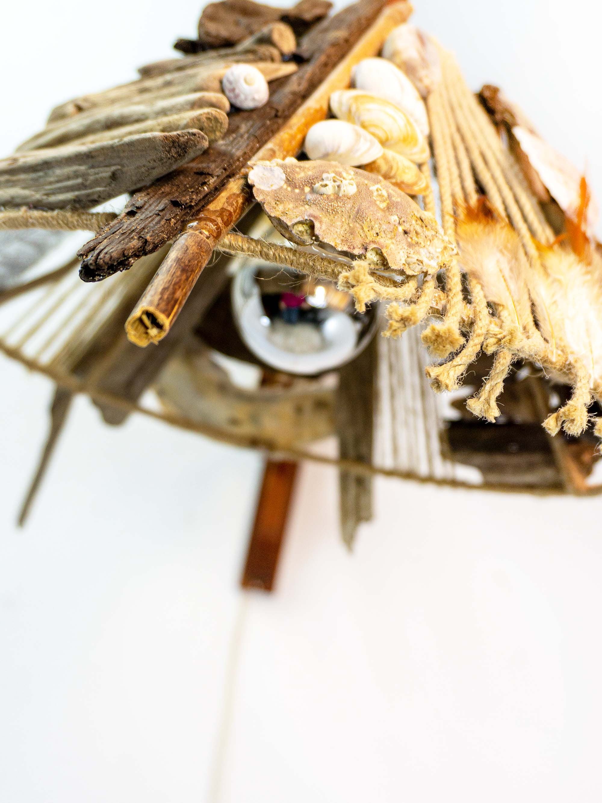 Unique DRIFTWOOD SCISSOR LAMP 'Riga', hand-crafted wall light sconce by StoneSoftArt